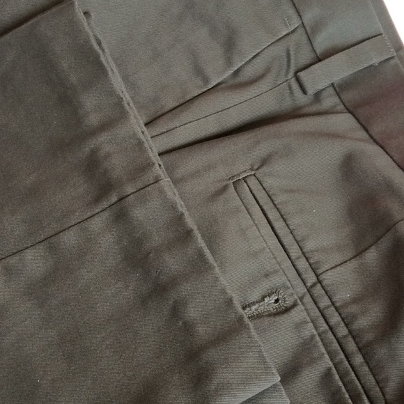 FINAL SALE PRICE Excellent Green Dockers Slacks in 44 x 30 - Picture 8 of 8